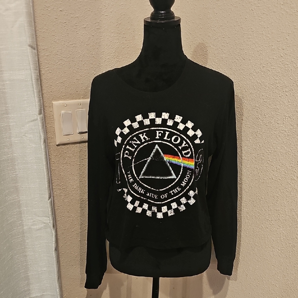 Love Tribe Black Graphic Long-sleeve  T-shirt